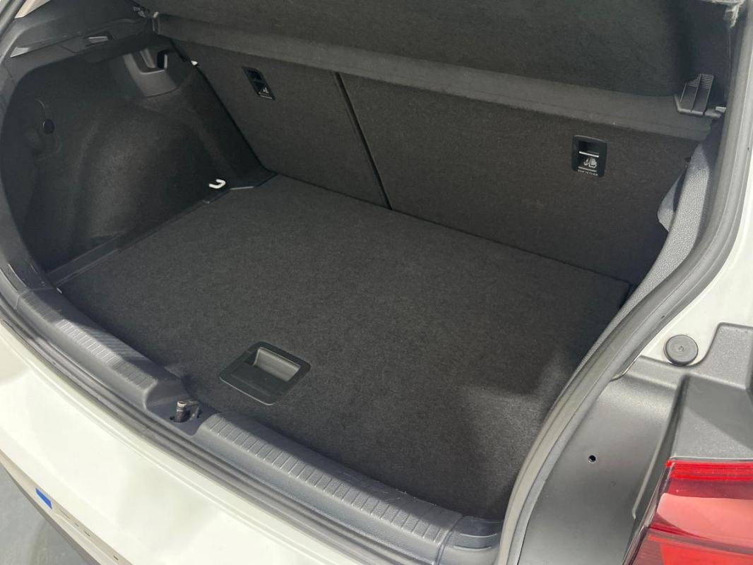 Volkswagen Polo - Photo 32
