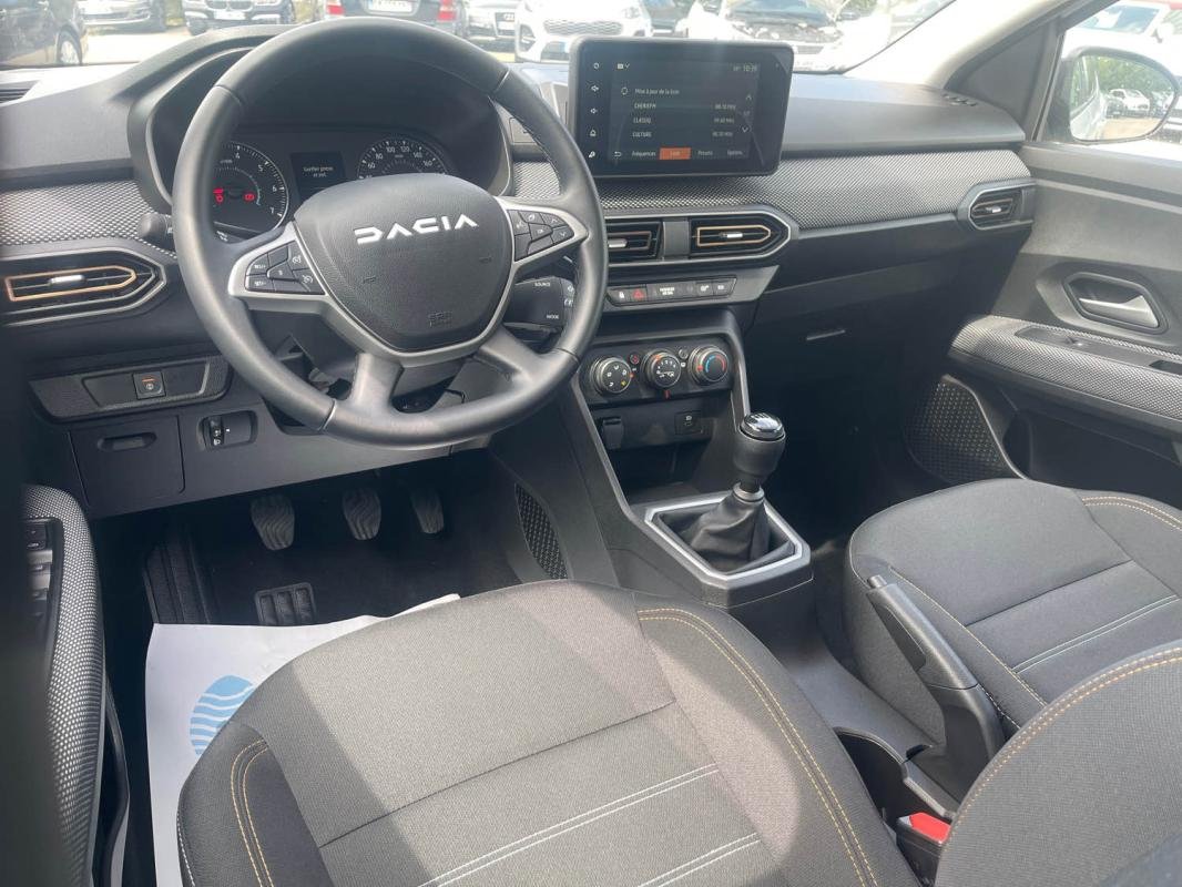 Dacia Sandero - Photo 8