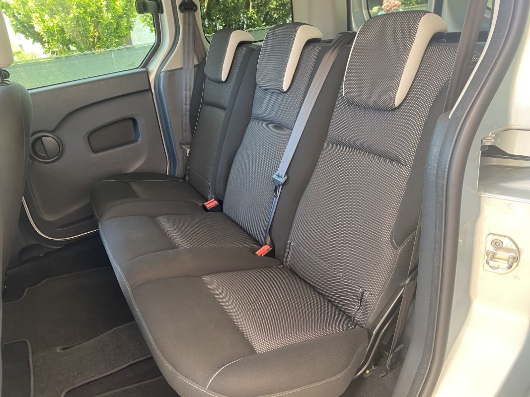Renault Kangoo - Photo 25