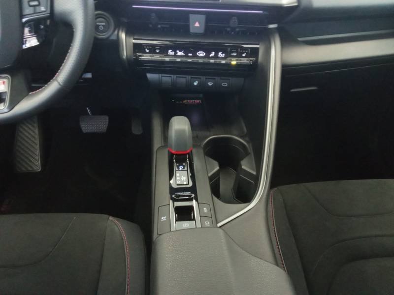 Toyota C-HR - Photo 12