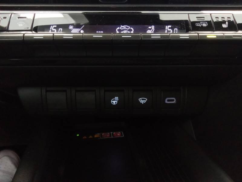 Toyota C-HR - Photo 43