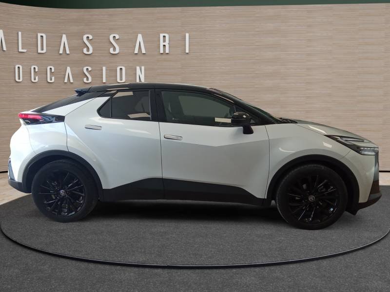 Toyota C-HR - Photo 7