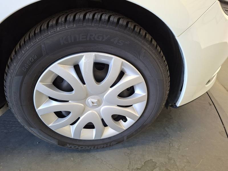 Renault Clio - Photo 15