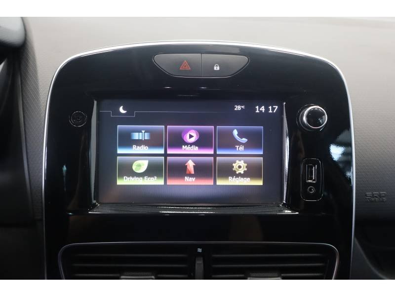 Renault Clio - Photo 17