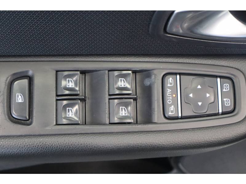 Renault Clio - Photo 27
