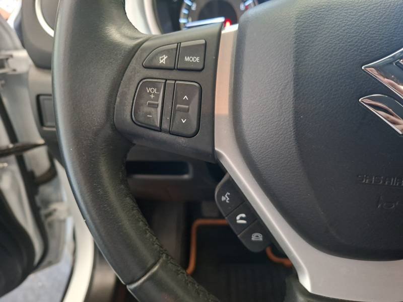 Suzuki Vitara - Photo 25