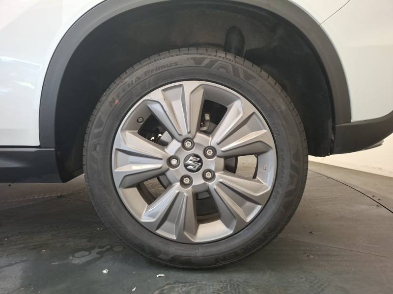 Suzuki Vitara - Photo 10
