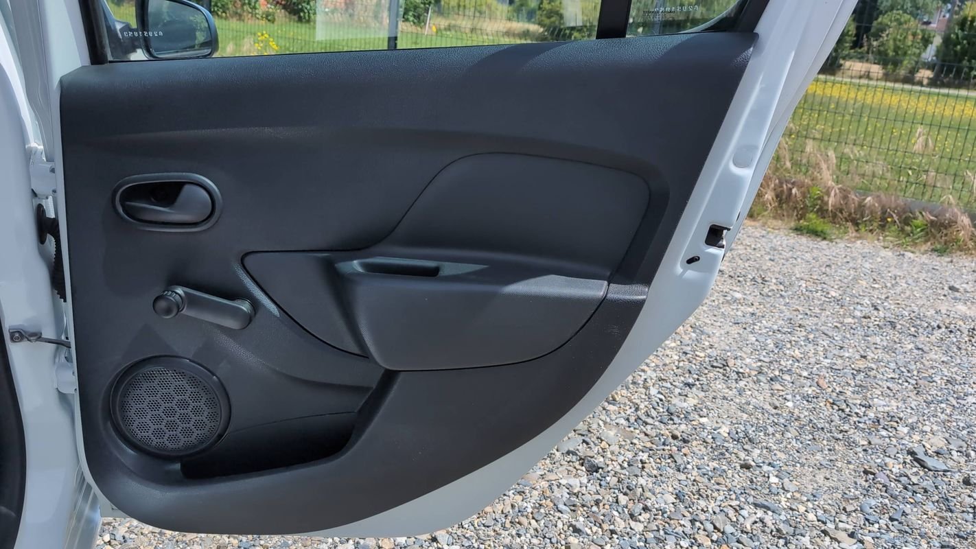 Dacia Sandero - Photo 13