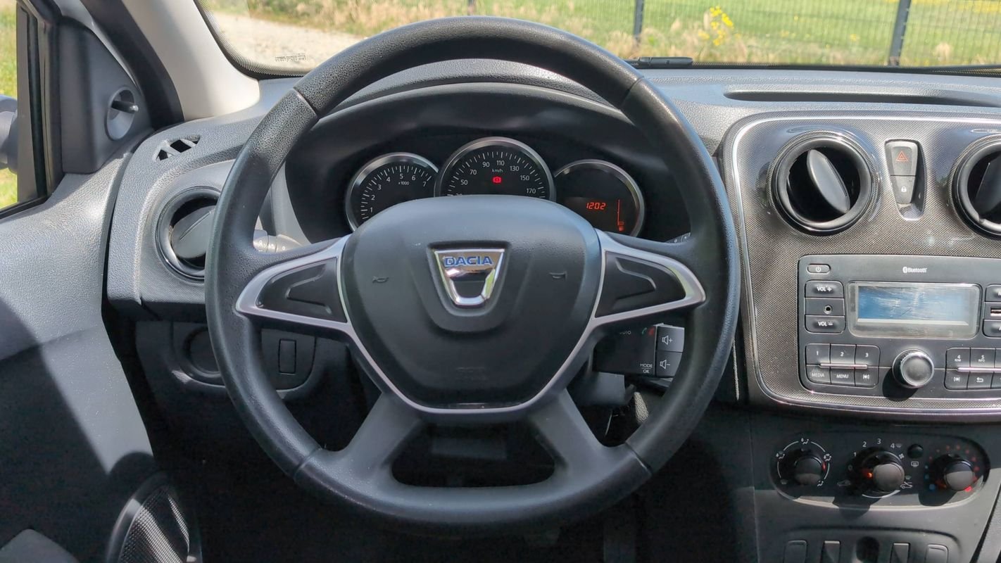 Dacia Sandero - Photo 22