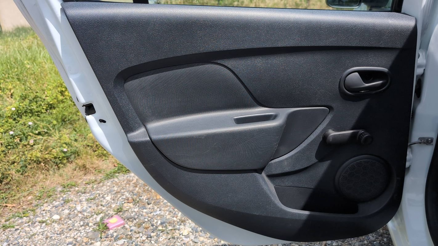 Dacia Sandero - Photo 23