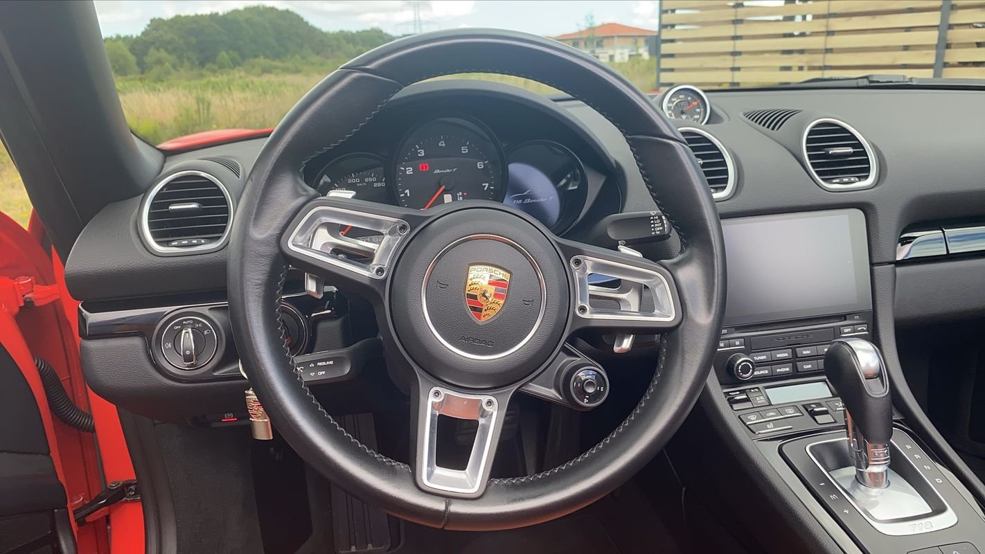 Porsche 718 Boxster - Photo 24