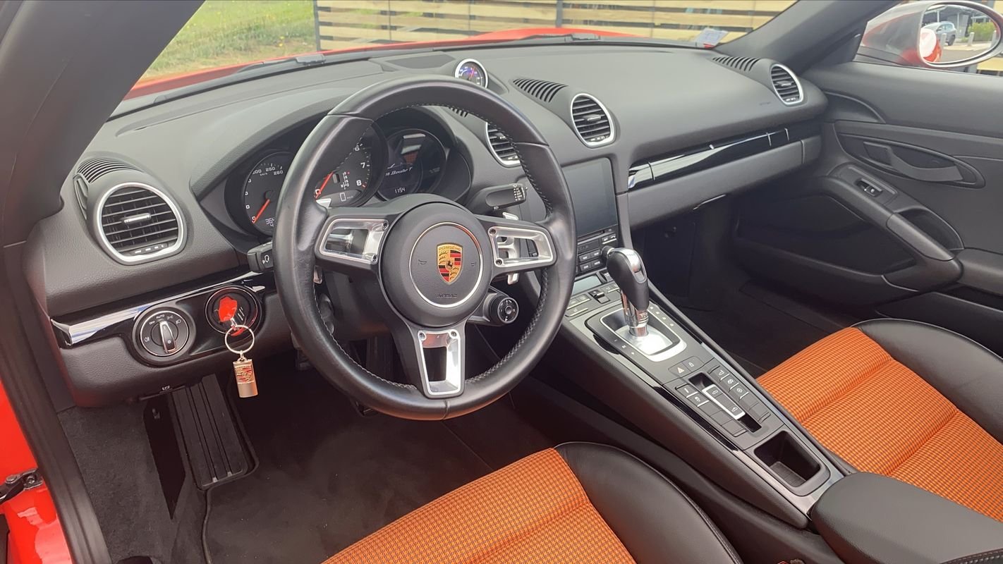 Porsche 718 Boxster - Photo 8