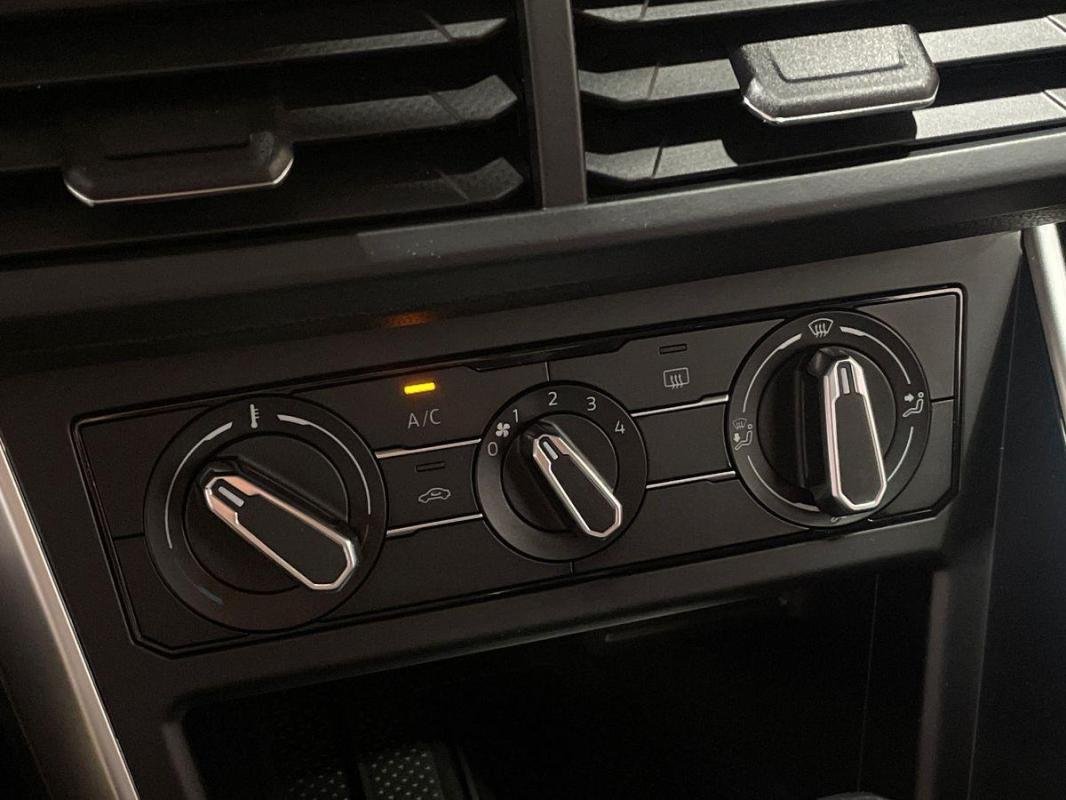 Volkswagen Polo - Photo 19
