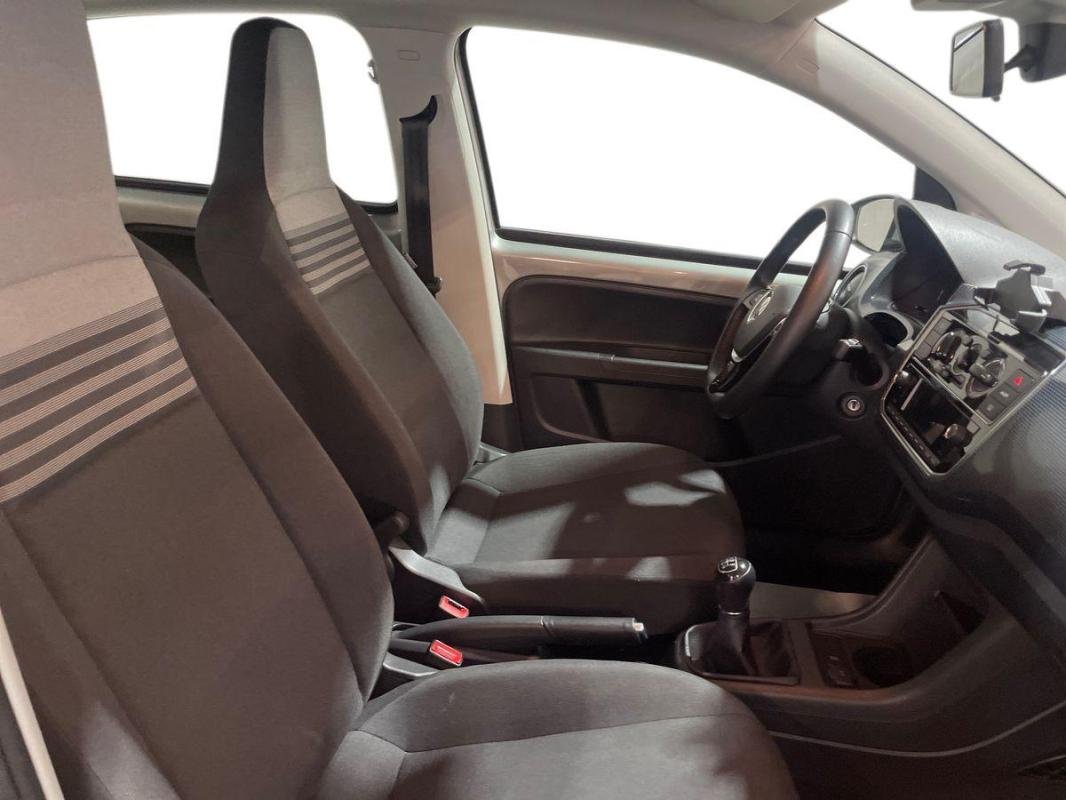 Volkswagen Up! - Photo 11