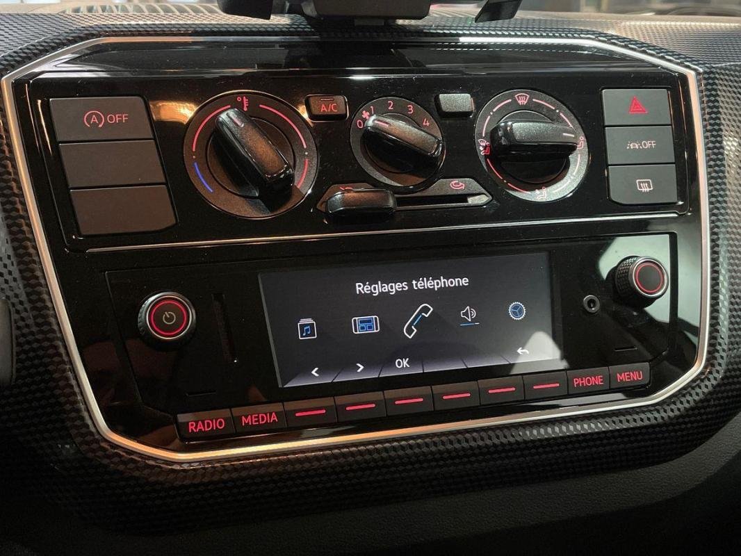Volkswagen Up! - Photo 14