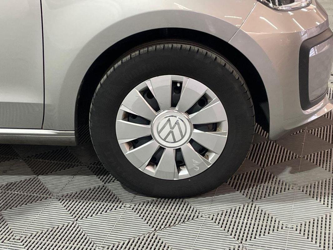 Volkswagen Up! - Photo 25