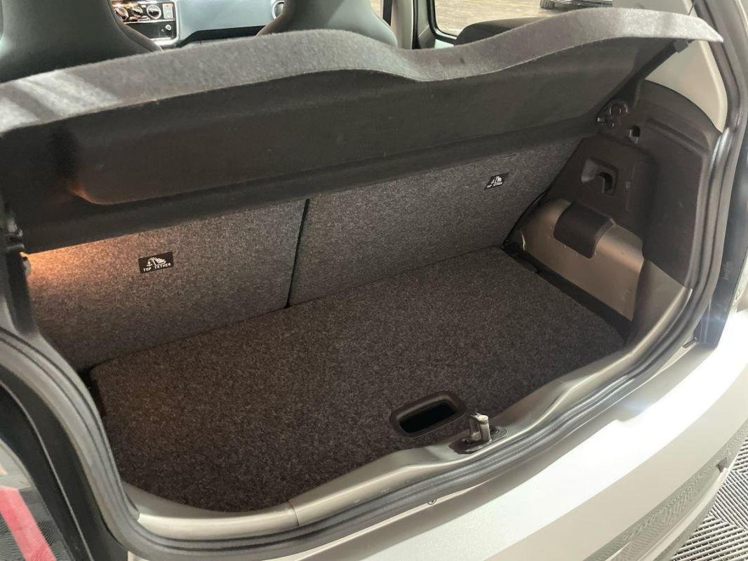 Volkswagen Up! - Photo 28