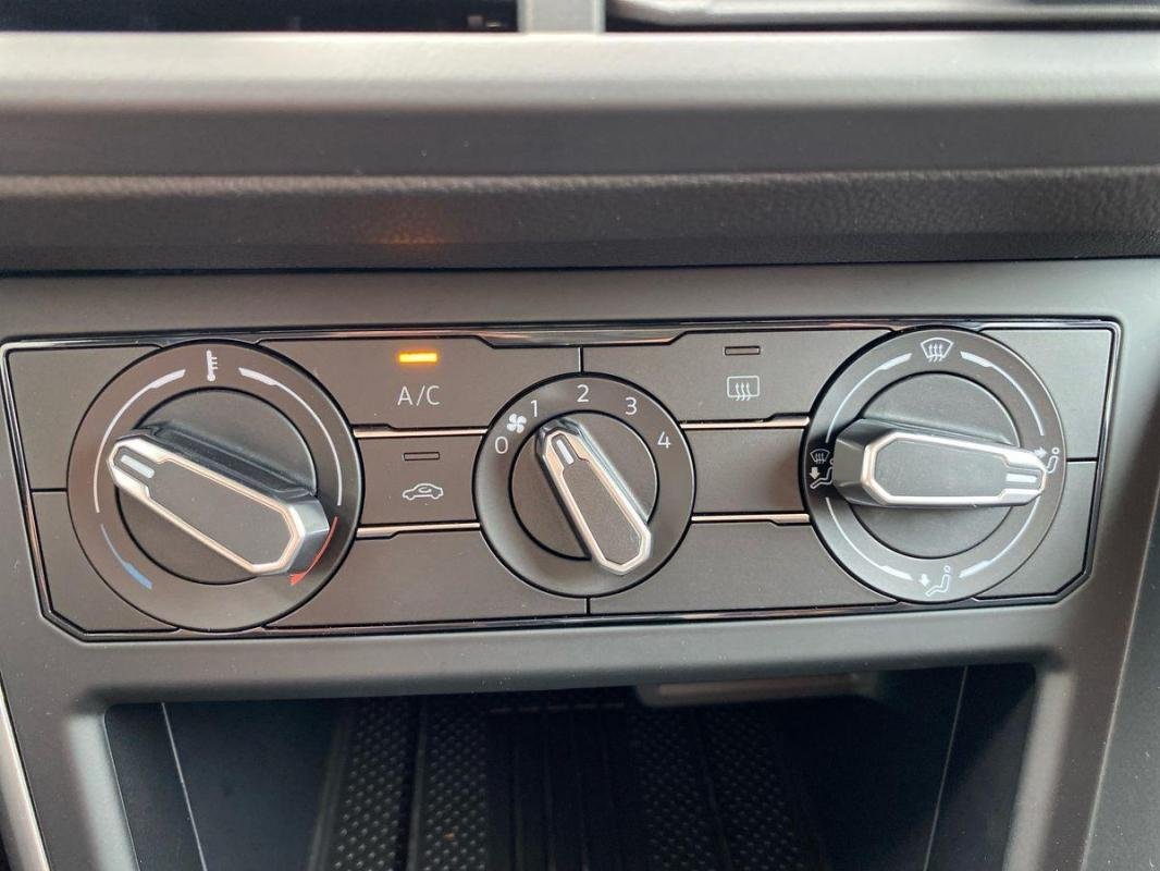 Volkswagen Polo - Photo 19
