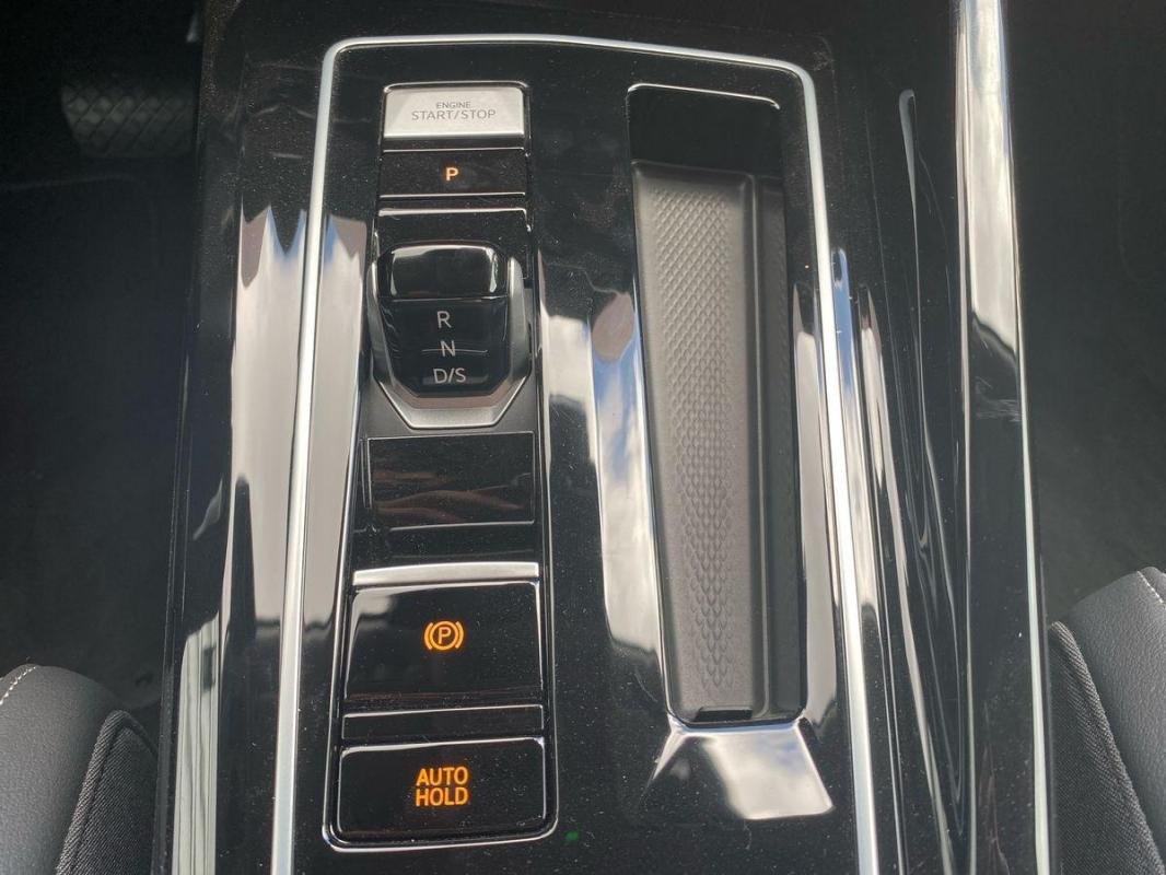 Volkswagen Golf - Photo 11