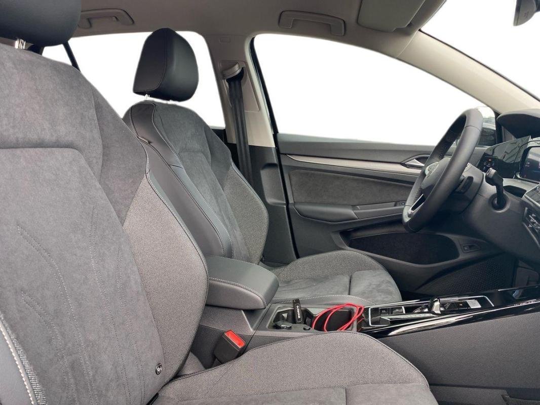Volkswagen Golf - Photo 13