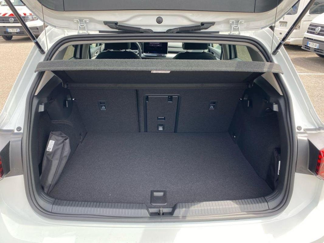 Volkswagen Golf - Photo 31