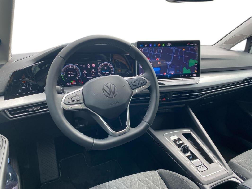 Volkswagen Golf - Photo 9