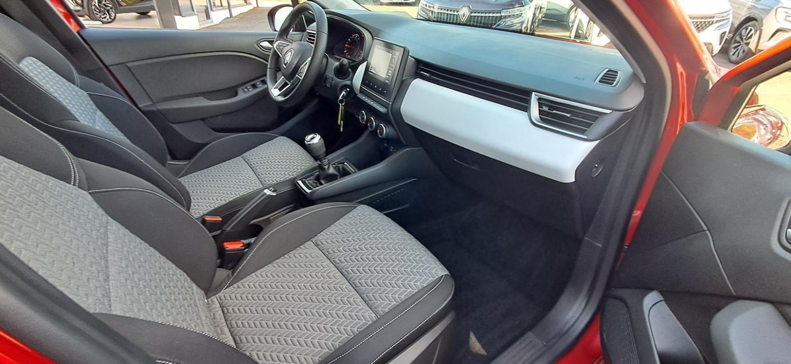 Renault Clio - Photo 12