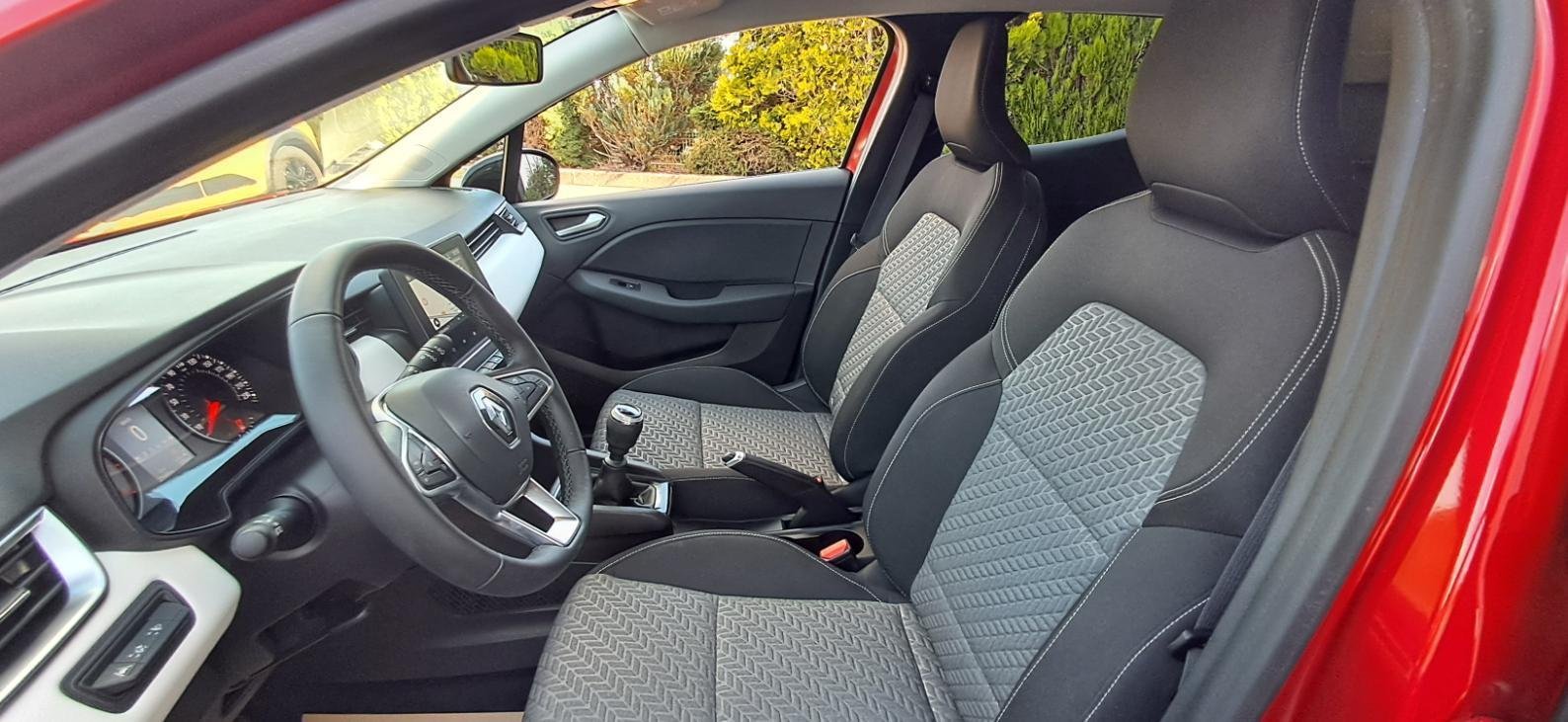 Renault Clio - Photo 15