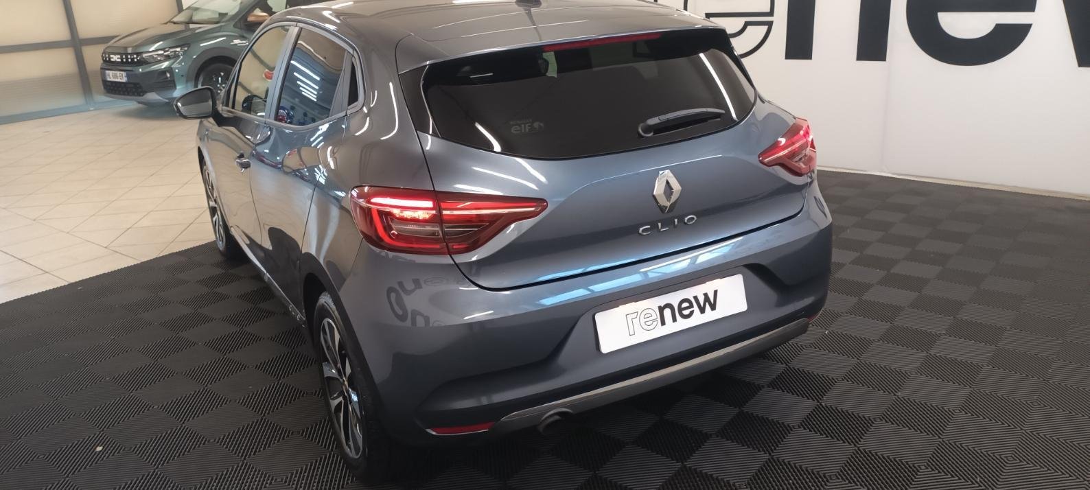 Renault Clio - Photo 14