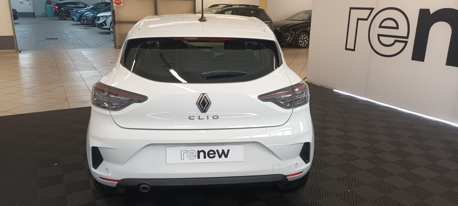 Renault Clio - Photo 16