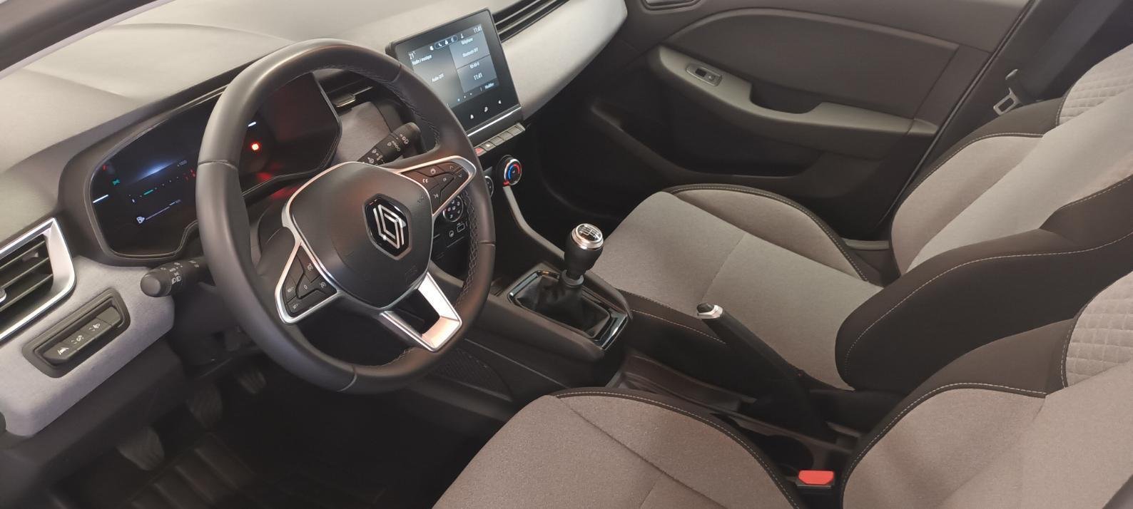 Renault Clio - Photo 6