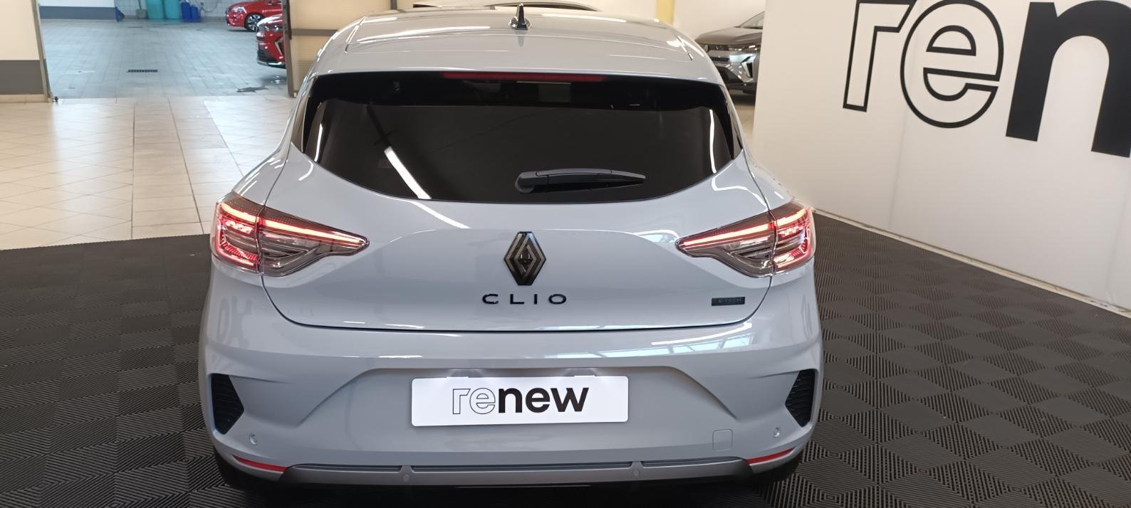 Renault Clio - Photo 16