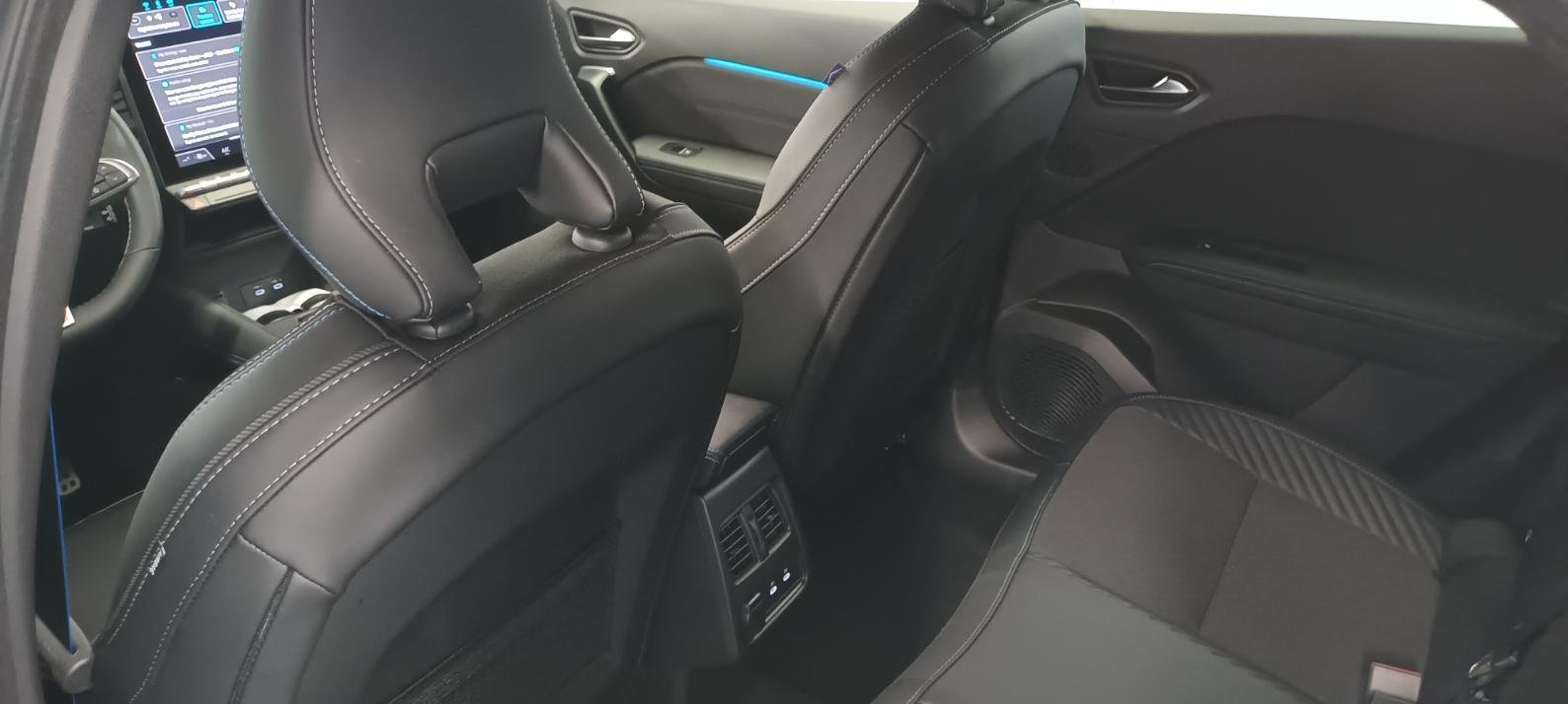 Renault Captur - Photo 11