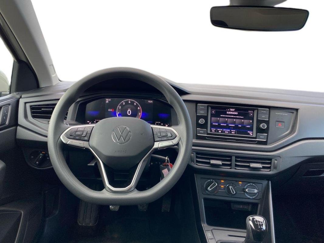 Volkswagen Polo - Photo 24