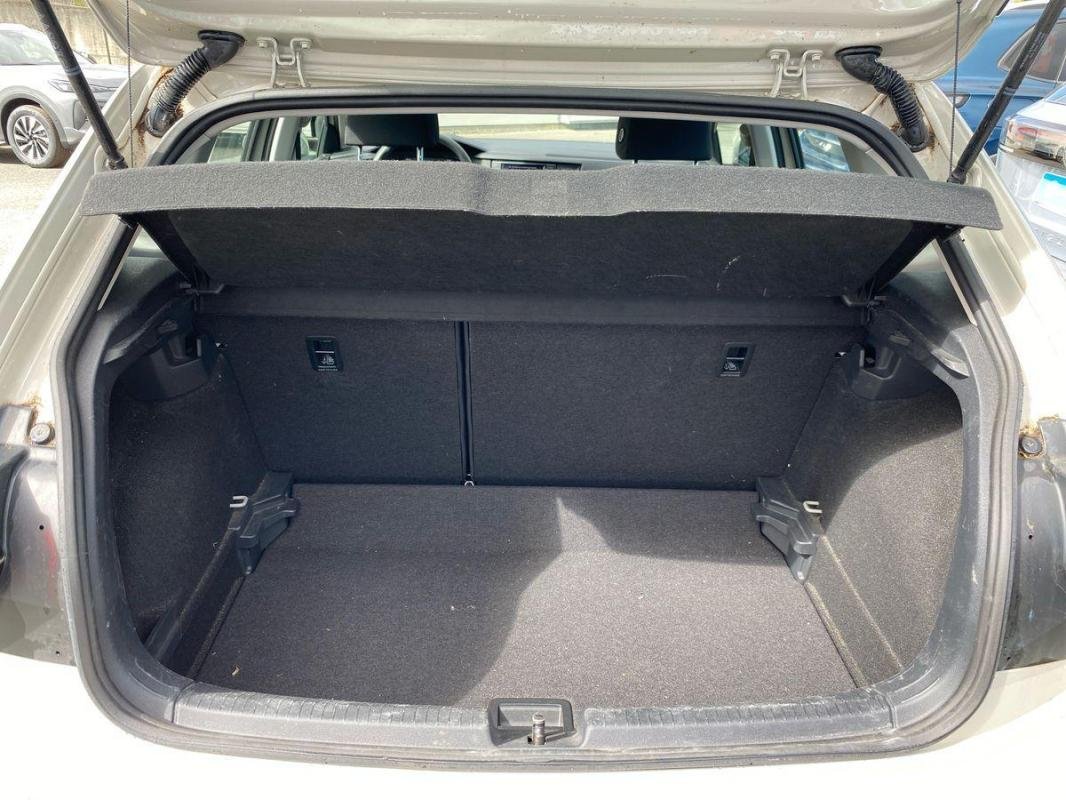 Volkswagen Polo - Photo 31