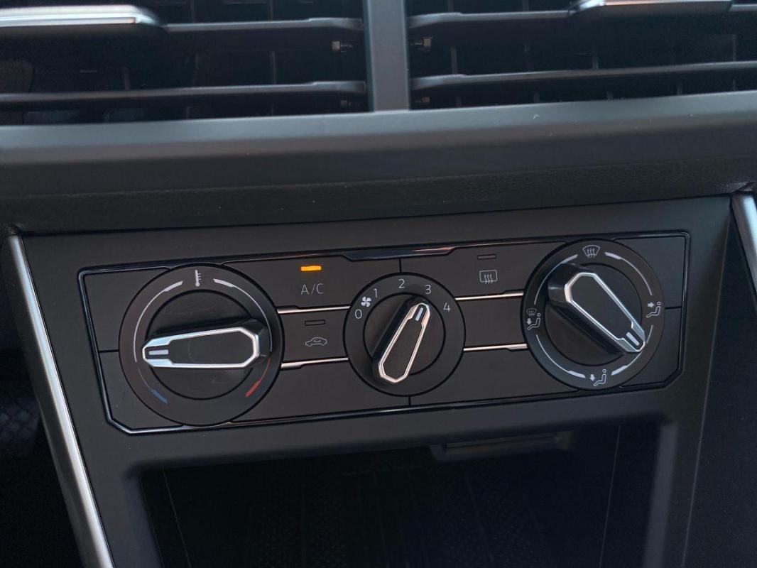 Volkswagen Polo - Photo 27