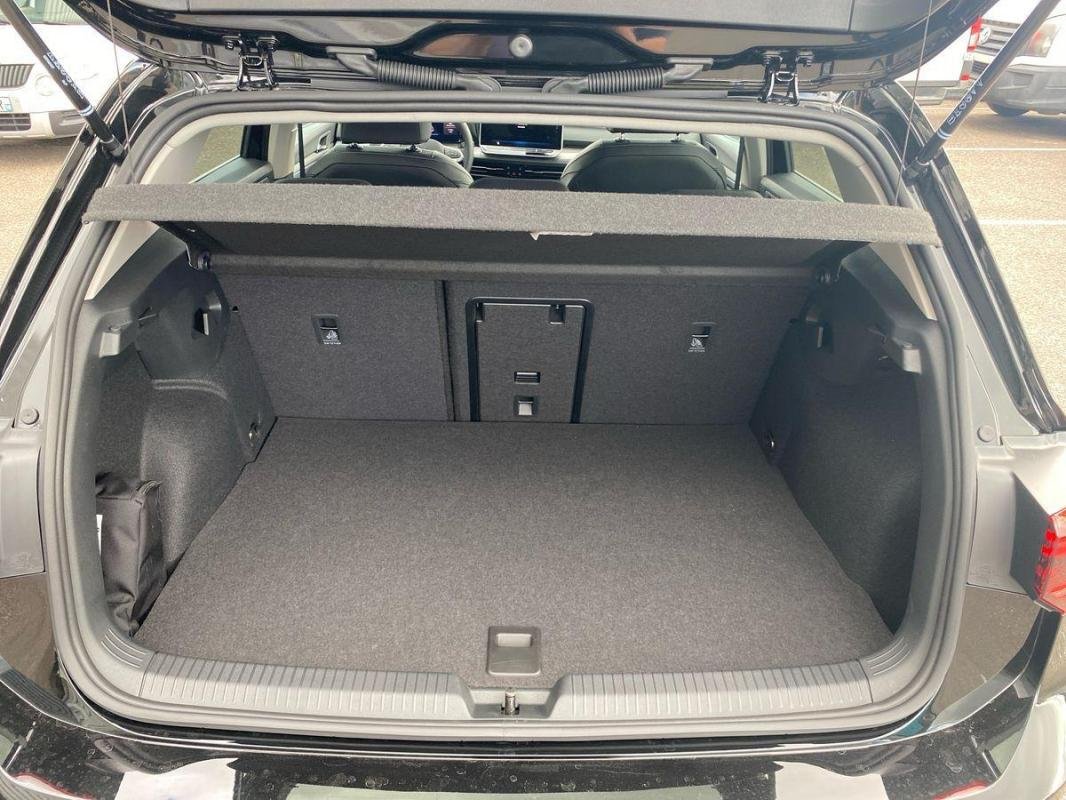Volkswagen Golf - Photo 31