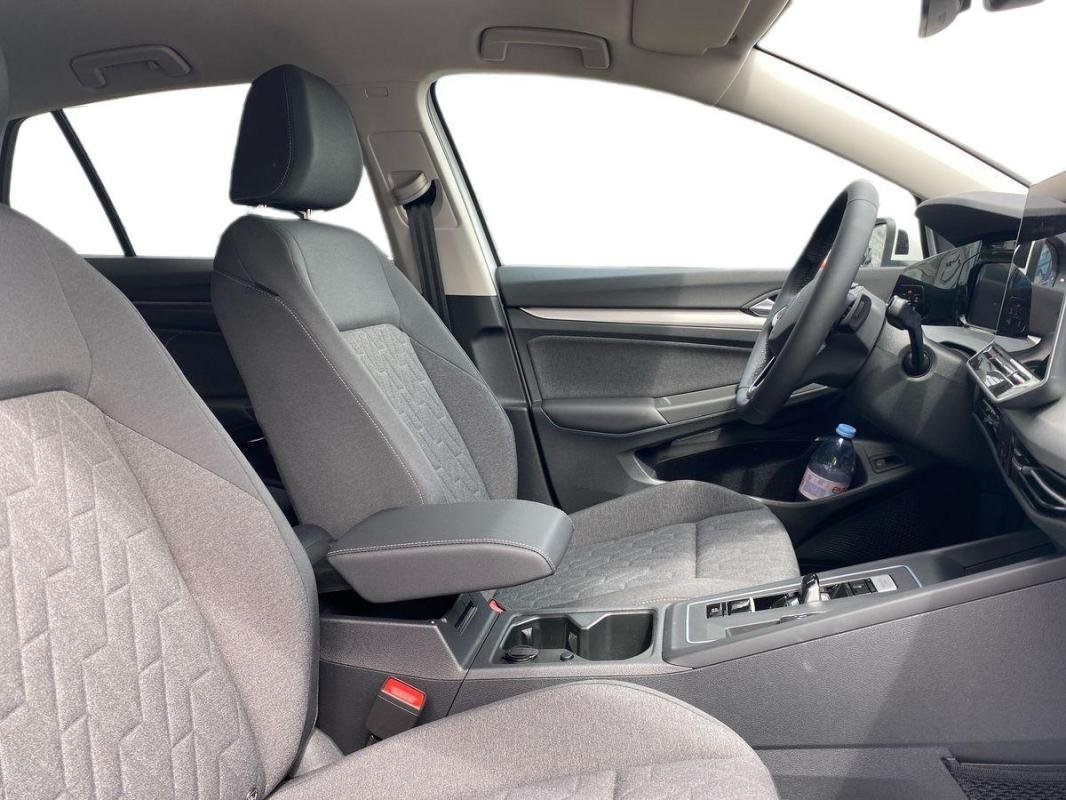 Volkswagen Golf - Photo 13