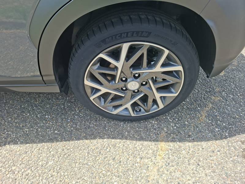 Hyundai Kona - Photo 9