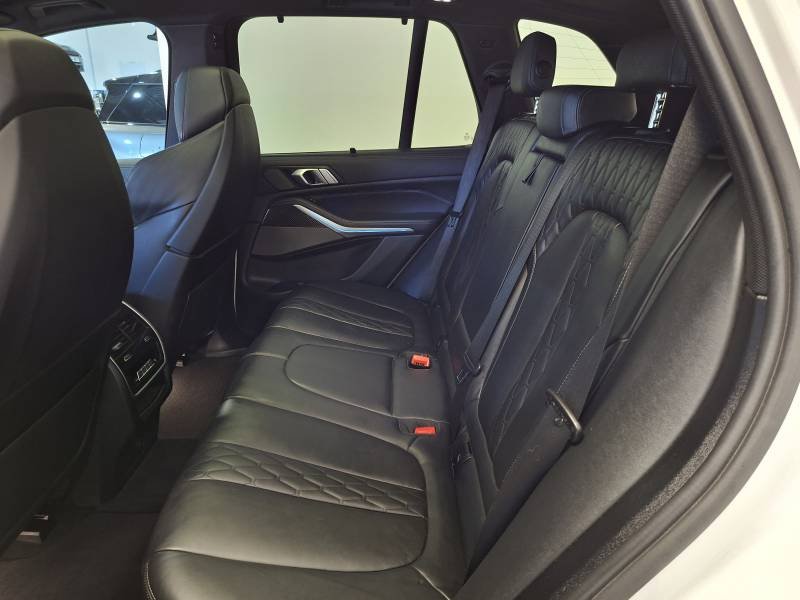 BMW X5 - Photo 14