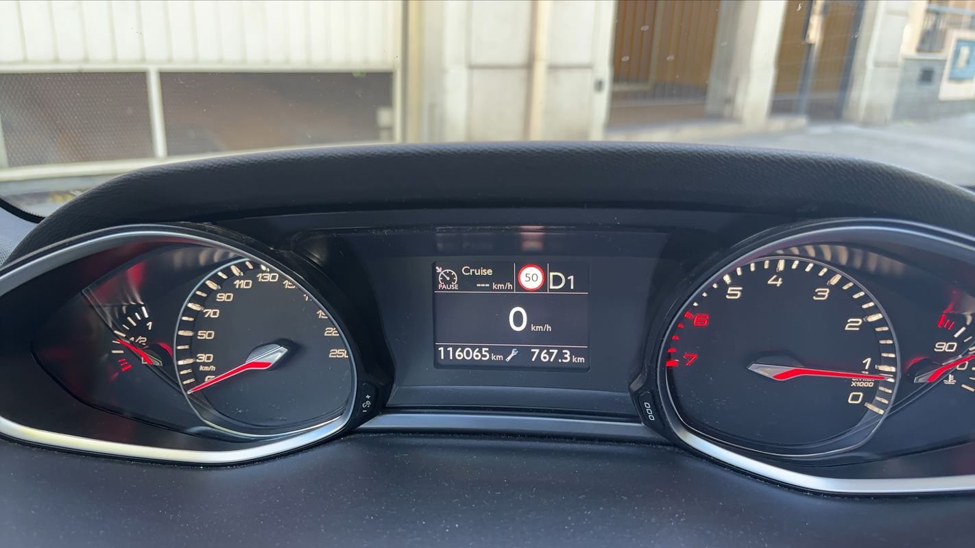 Peugeot 308 - Photo 12