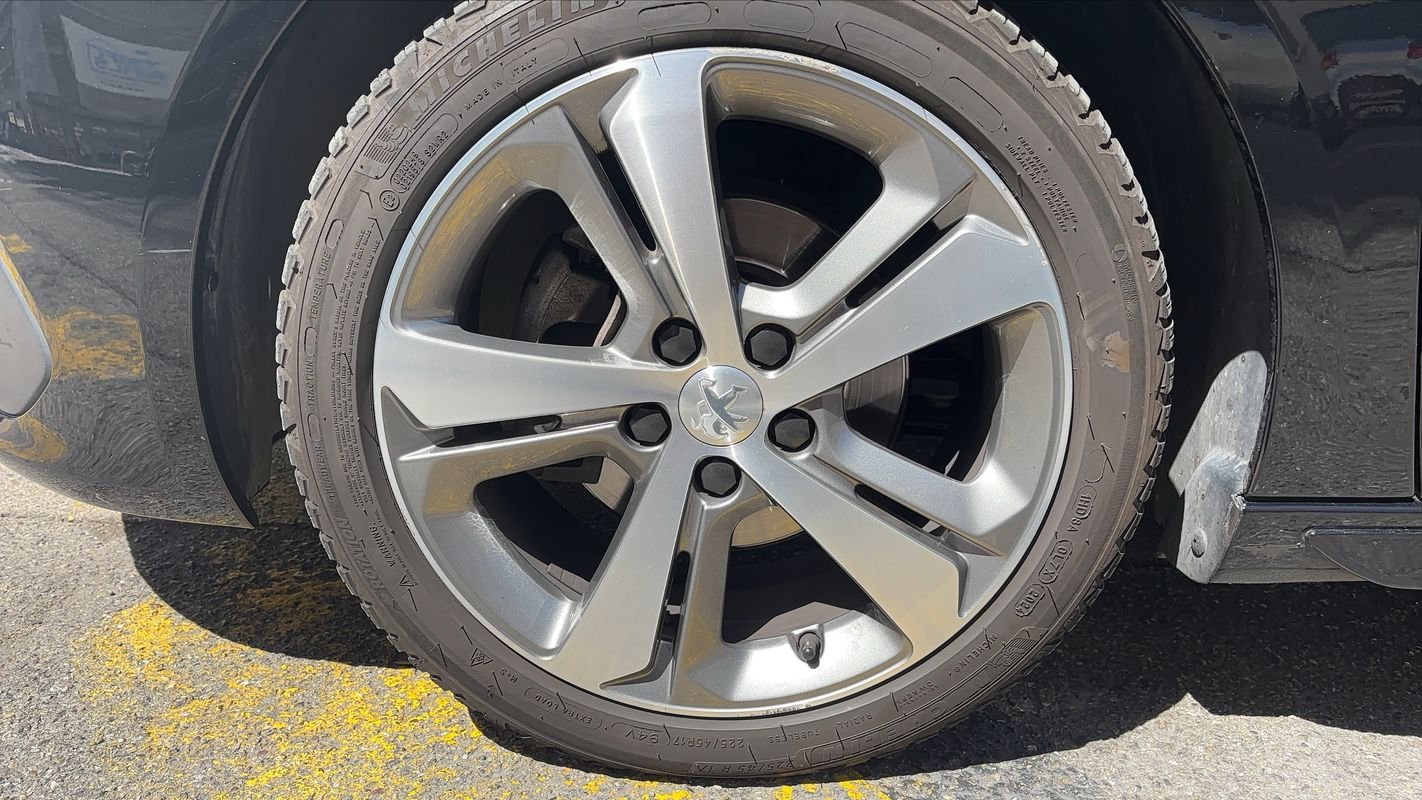 Peugeot 308 - Photo 18