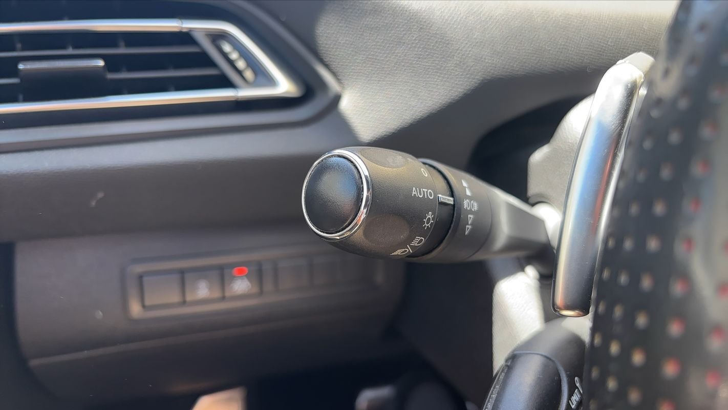 Peugeot 308 - Photo 26