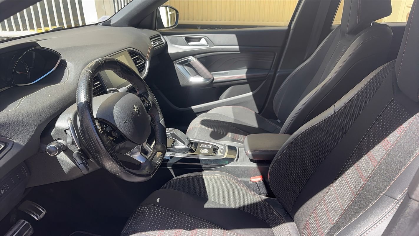 Peugeot 308 - Photo 27