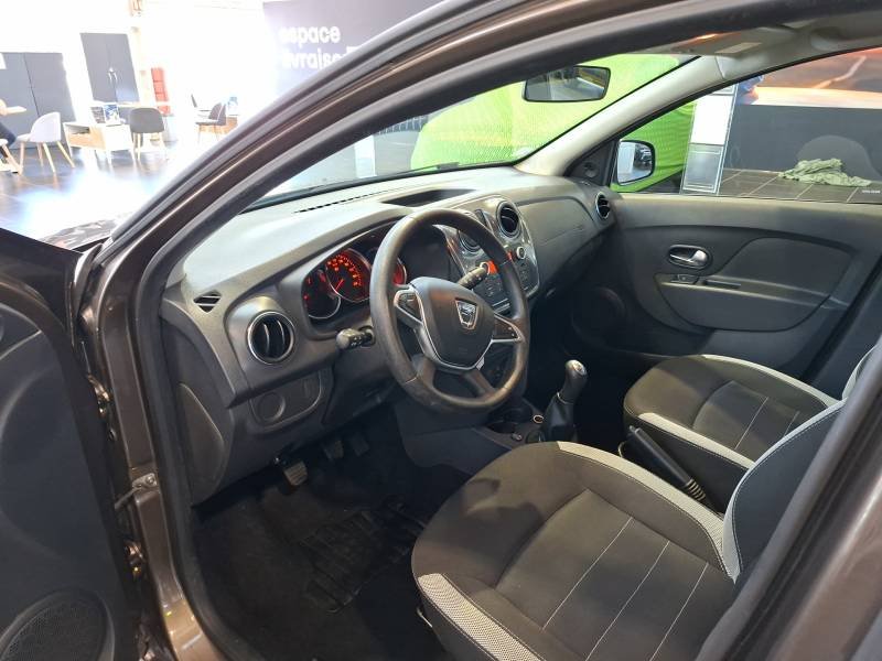 Dacia Sandero - Photo 11