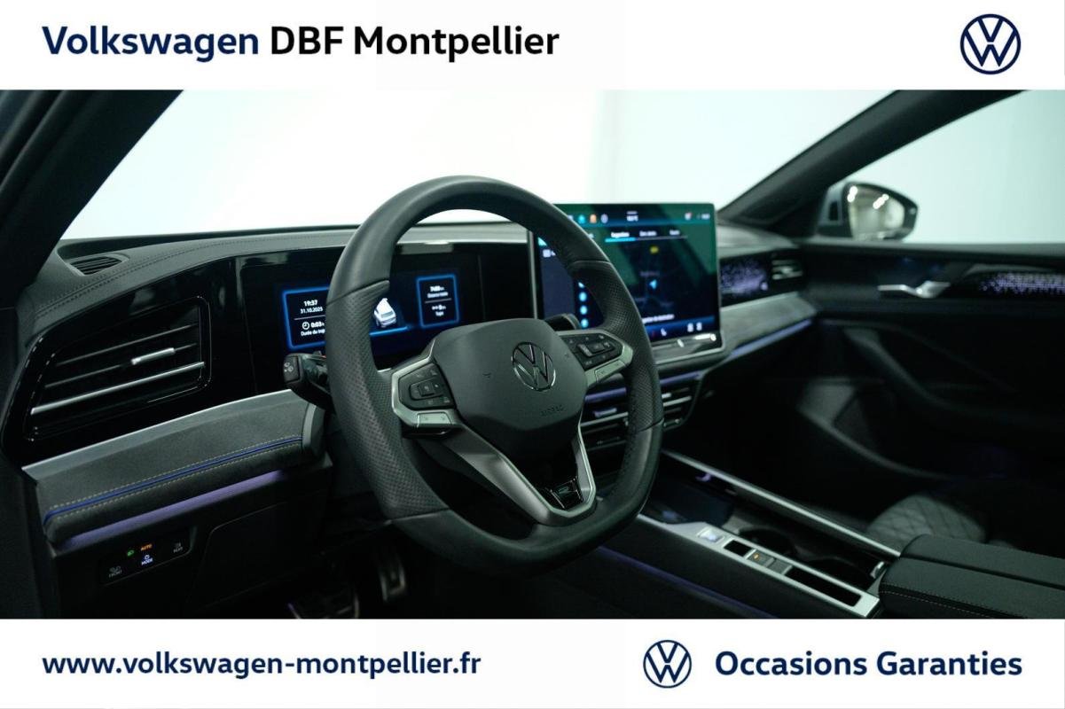 Volkswagen Passat - Photo 12