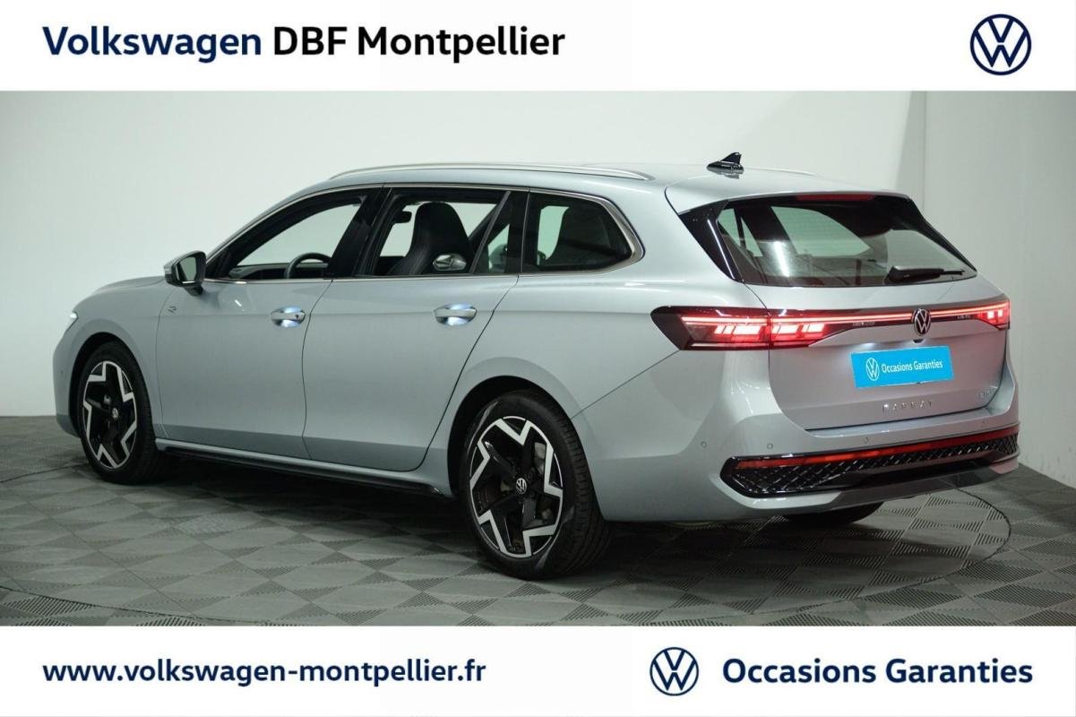 Volkswagen Passat - Photo 23