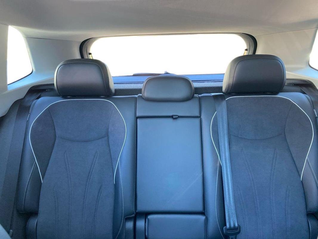 Volkswagen Tiguan - Photo 22