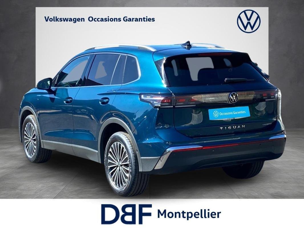 Volkswagen Tiguan - Photo 3