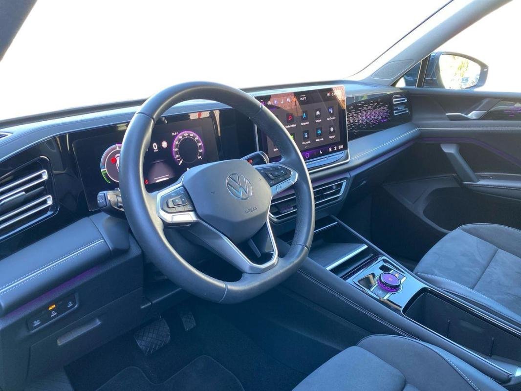 Volkswagen Tiguan - Photo 9